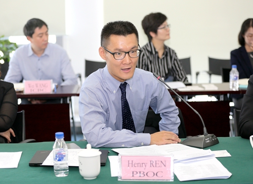 5d9060f97809a.jpg Henry REN.jpg