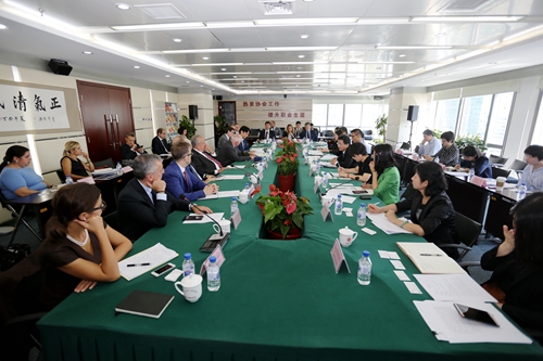 5d906107e3a2f.jpg In the Meeting.jpg