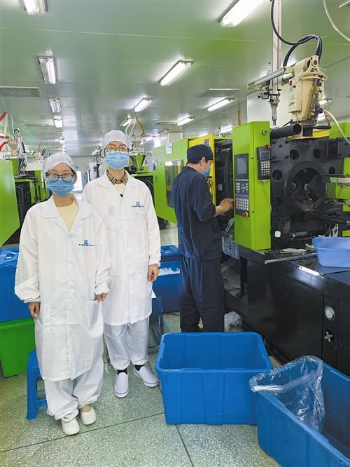 5e6aeeef688ff.jpg 722f8928-813c-4ffd-9625-692563b790e9.jpg