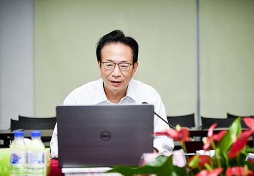 5f2d084034f72.jpg 潘会长.jpg