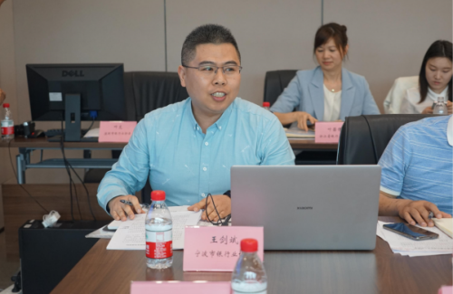 6466db412c1bf.png 图片 7.png