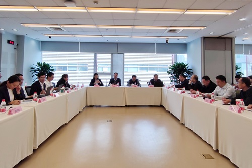 中国银行业协会召开企业标准体系建设交流培训会议 - 副本.jpg