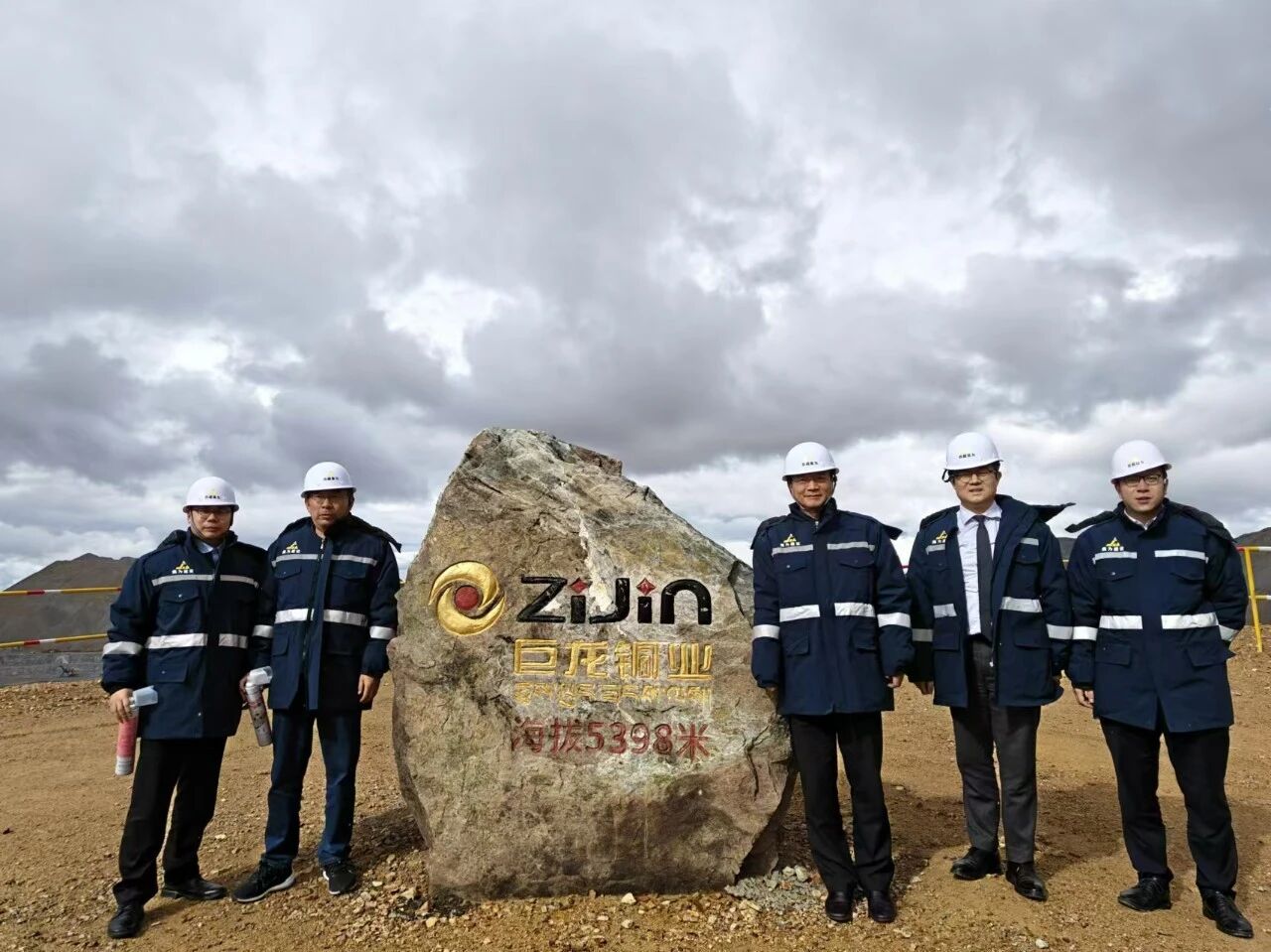 69df31fb4e0a0.jpg 76513f76625cc9a9a847f9d35d514202_%E9%AB%98%E5%8E%9F.jpg