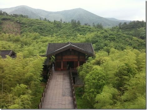 clip_image001
