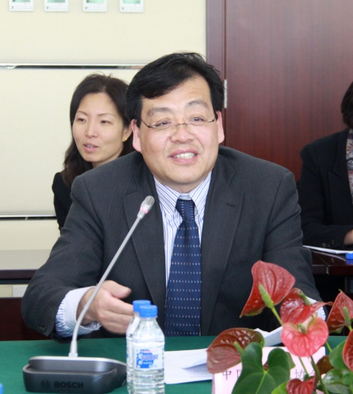 常委会中的白瑞明_conew1.jpg