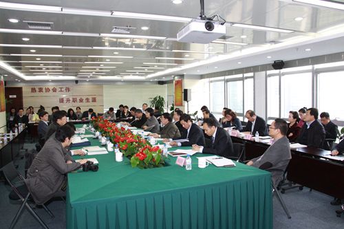 12座谈会现场_副本.jpg 12座谈会现场_副本.jpg