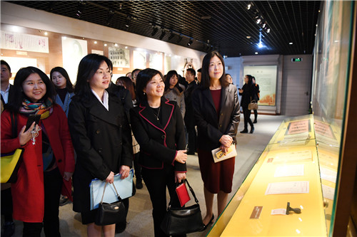 微信图片_20171130161532.jpg 微信图片_20171130161532.jpg