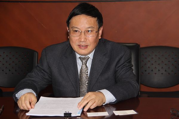 会长压缩.jpg 会长压缩.jpg