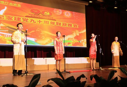 2100.jpg 2100.jpg