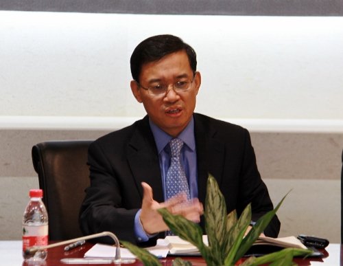 中国证监会国际合作部副巡视员谢世坤讲话中国银行业协会第一副秘书长