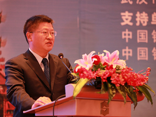 6-湖北省商务厅副厅长谭作刚出席恳谈会并讲话_副本.jpg 6-湖北省商务厅副厅长谭作刚出席恳谈会并讲话_副本.jpg