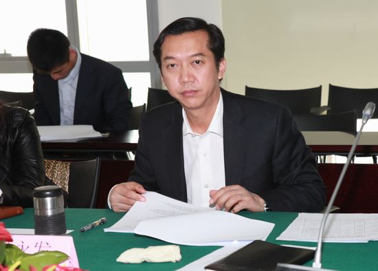 中国银行业协会副秘书长周永发讲话.JPG