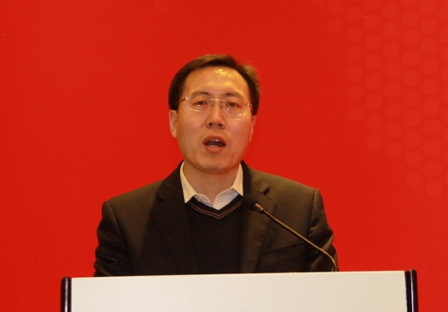4.中国银行业声誉风险管理联席会第二届常委会轮值主席单位代表、中国光大银行党委委员、董事会秘书蔡允革代表联席会第二届常委会发言.JPG 4.中国银行业声誉风险管理联席会第二届常委会轮值主席单位代表、中国光大银行党委委员、董事会秘书蔡允革代表联席会第二届常委会发言.JPG