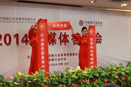 展示新年祝福对联.jpg 展示新年祝福对联.jpg