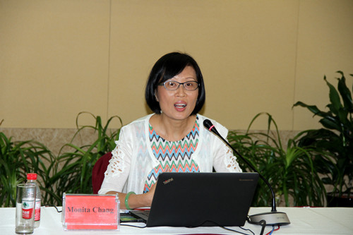 5-瑞穗香港银团贷款部大中华及北亚区主管张月玲授课_副本.jpg 5-瑞穗香港银团贷款部大中华及北亚区主管张月玲授课_副本.jpg
