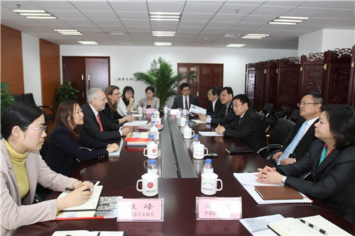 会议全景.jpg 会议全景.jpg