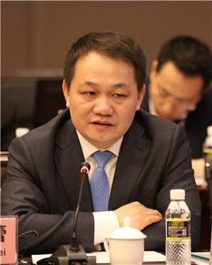 曹红辉.jpg