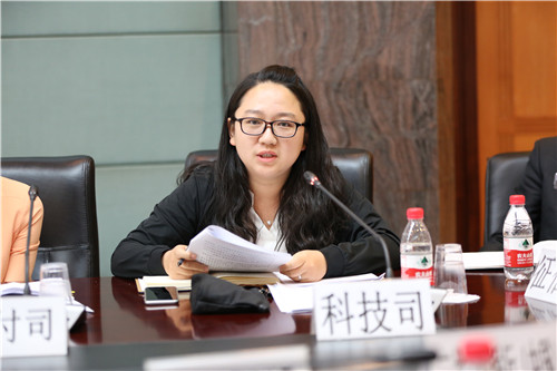13人民银行科技司车珍主任科员1Z9A4091.jpg