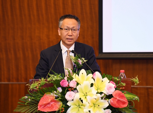 5.华夏银行张健华行长致辞.JPG
