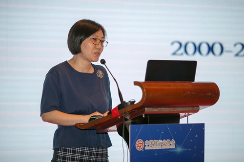 4 民生银行保理业务部邓莎莎总经理做《商业银行保理业务发展及同业合作》专题讲座.jpg